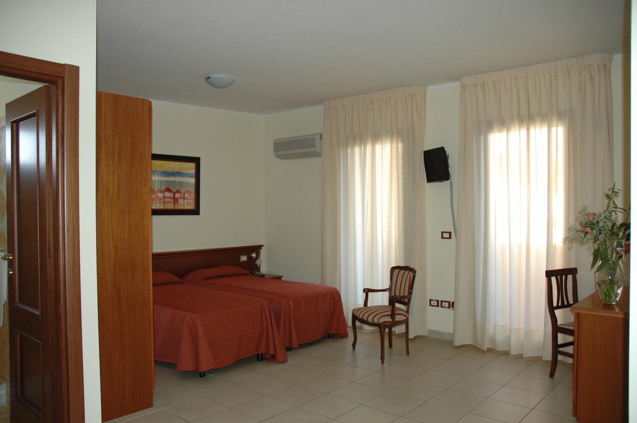 Hotel Residence Al.Pa. Ρέτζιο ντι Καλάμπρια Εξωτερικό φωτογραφία